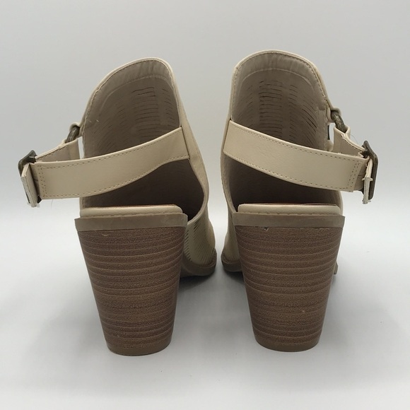 SUGAR CREAM BOOTIE HEELS SIZE 7.5 - Picture 6 of 12